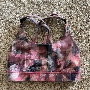 Lululemon sports bra